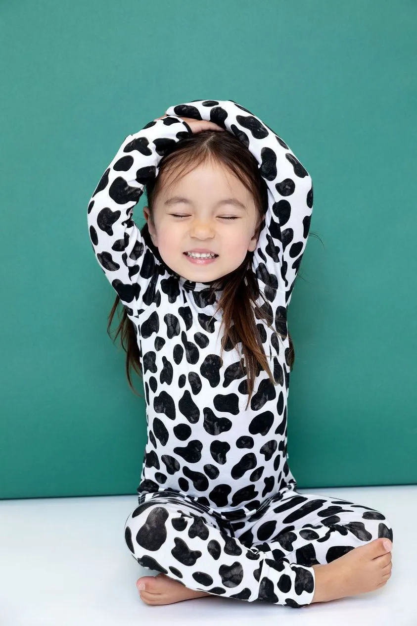 Little Pajama Co. Long Sleeve 2 Piece Set - Cow